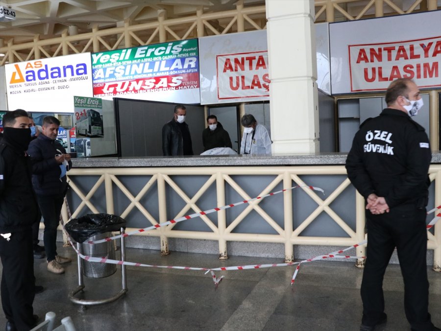 Antalya'da Yük Taşımacılığı Yapan Kişi Otogarda Ölü Bulundu