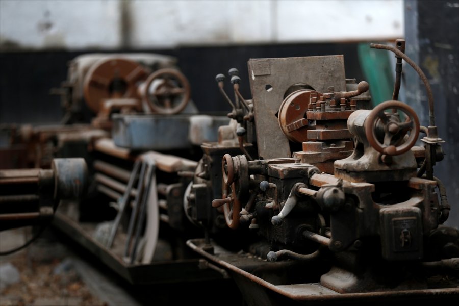 Eğitim Yuvasına Dönüştürülen Sümerbank Bez Fabrikası Tarihin İzlerini Taşıyor