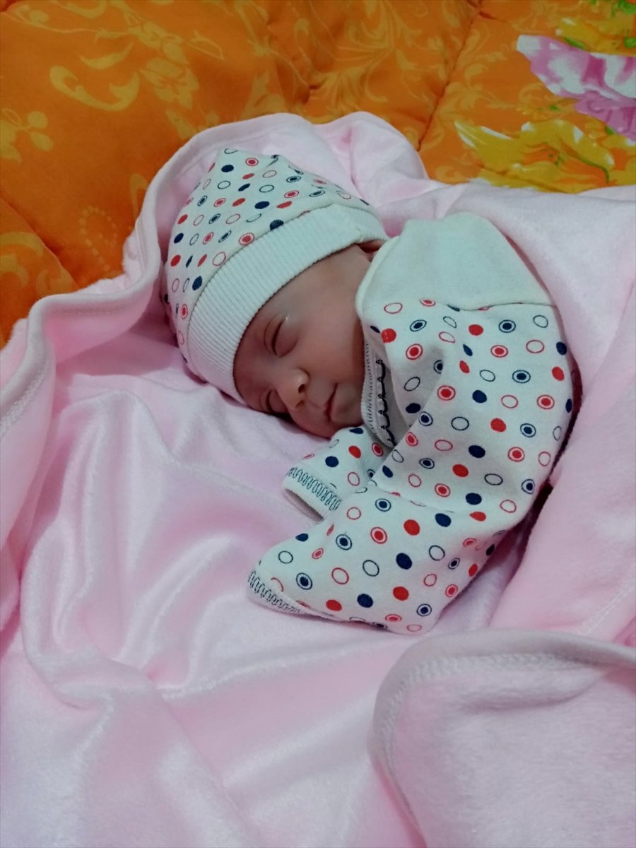 Ailesinin 425 Gramlık 