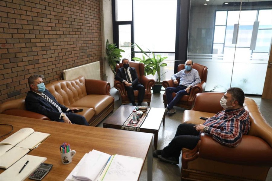 Başkan Palancıoğlu, Gümrük Müdürlüğünü Ziyaret Etti