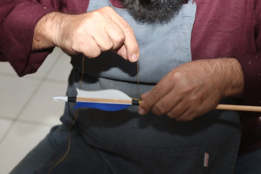 Osman Usta, Geleneksel Türk Yayı Ve Okunu Gelecek Kuşaklara Aktarıyor