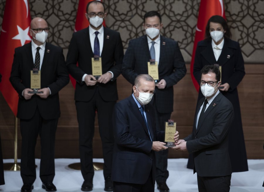 Tüba Ve Tübitak Bilim Ödülleri Sahiplerini Buldu