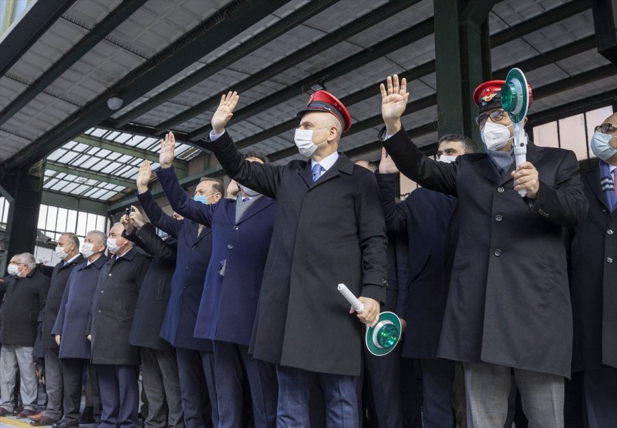 Rusya Ve Çin'e Gidecek İhracat Trenleri Ankara Gar'dan Uğurlandı