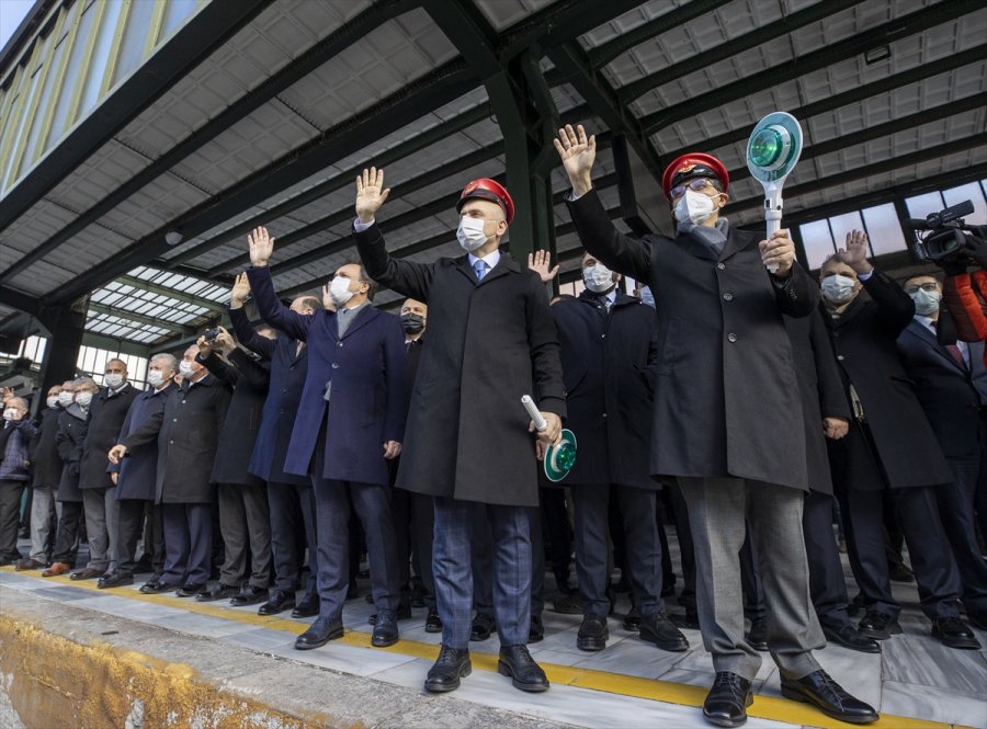 Rusya Ve Çin'e Gidecek İhracat Trenleri Ankara Gar'dan Uğurlandı