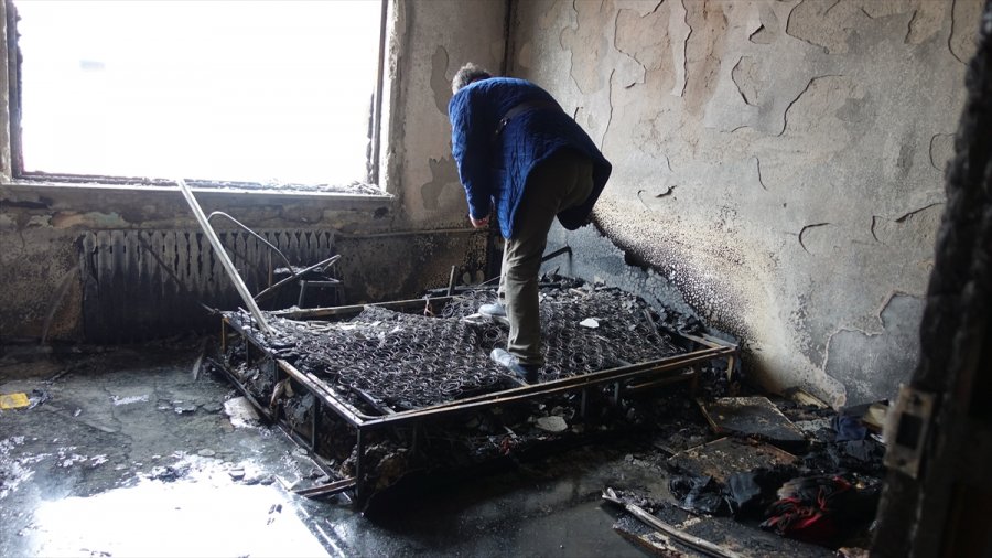 Konya'da Anne İle Çocuğun Öldüğü Yangının Ardından Bina Sakinleri Büyük Üzüntü Yaşıyor