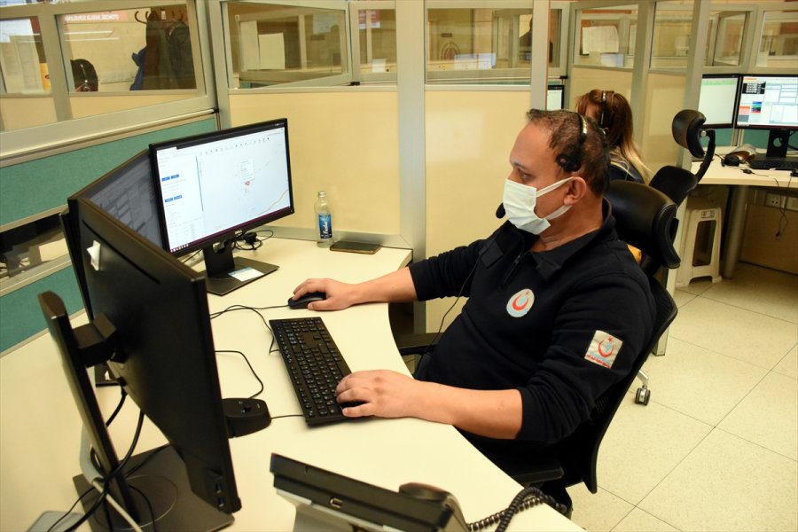 112 Acil Çağrı Merkezine Gelen Asılsız Ve Sıra Dışı Çağrılar Hayrete Düşürüyor