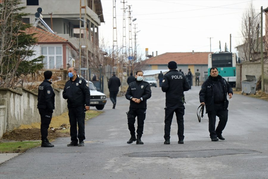 Kayseri'de Tüfekle Havaya Rastgele Ateş Eden Şüpheli Özel Harekat Polislerince Yakalandı