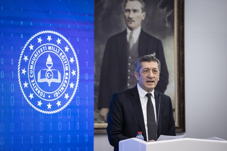 Milli Eğitim Bakanı Selçuk, Ölçme Ve Değerlendirme Merkezleri Ortak Platformunu Tanıttı: