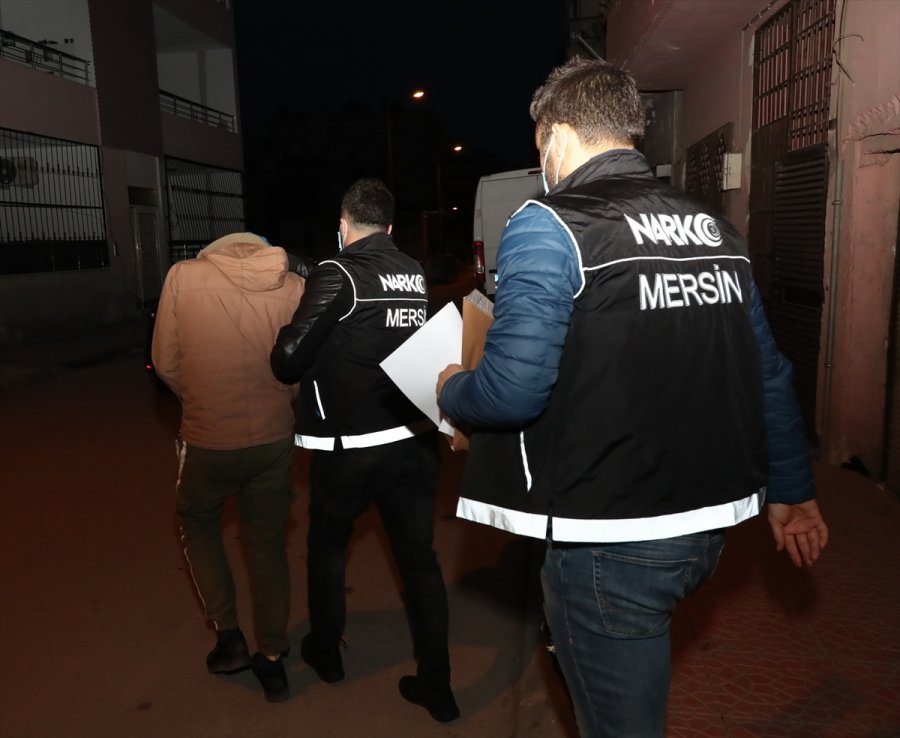 Mersin'de Uyuşturucu Operasyonunda Yakalanan 8 Zanlıdan 5'i Tutuklandı