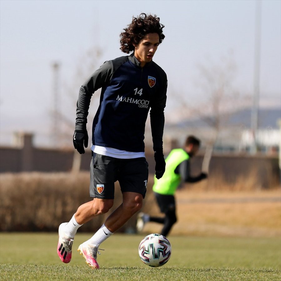 Kayserispor, Büyükşehir Belediye Erzurumspor Maçının Hazırlıklarına Başladı