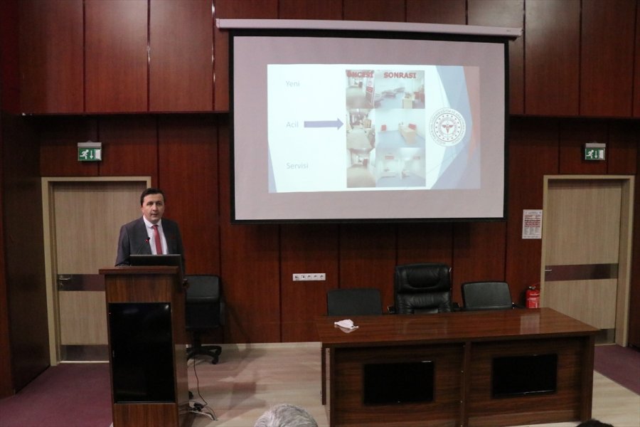 Ömer Halisdemir Üniversitesi Hastanesinde 2020'de 853 Bin 208 Hasta Muayene Edildi