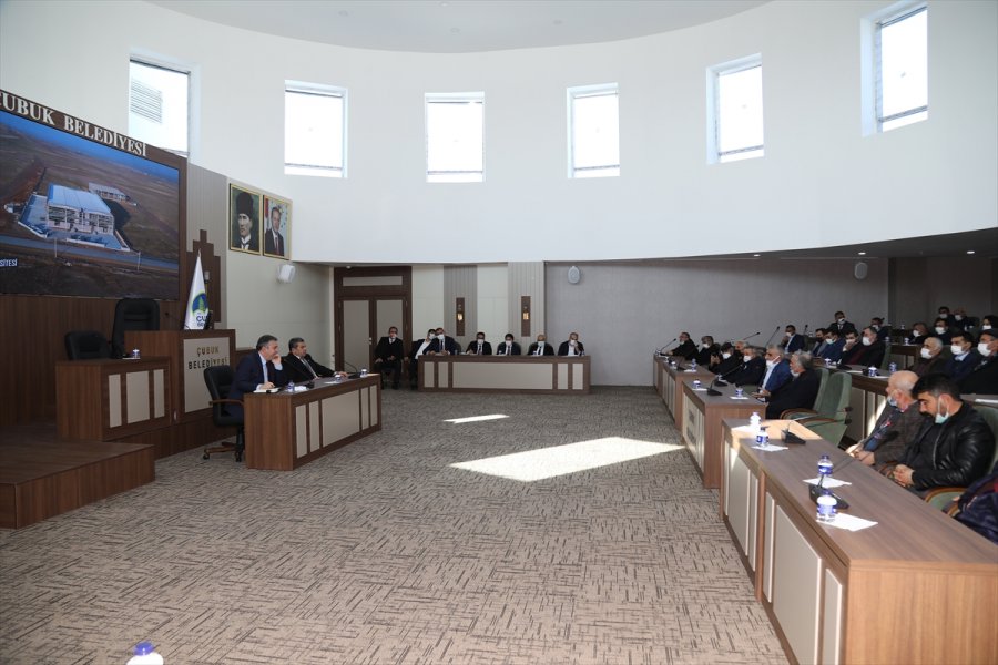 Başkan Demirbaş, Muhtarlara Yeni Projeleri Tanıttı