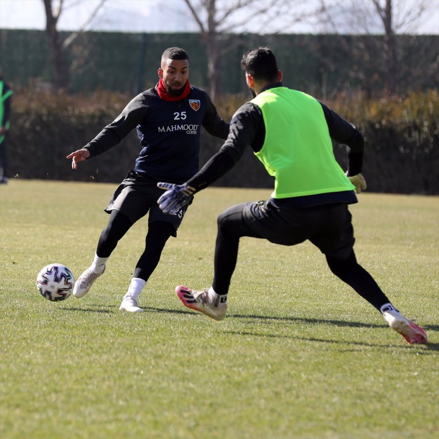 Kayserispor, Büyükşehir Belediye Erzurumspor Maçı Hazırlıklarını Tamamladı