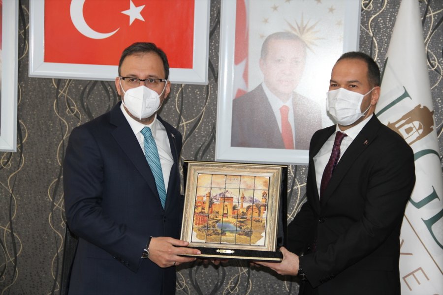 Gençlik Ve Spor Bakanı Kasapoğlu, Niğde'de Ziyaretlerde Bulundu