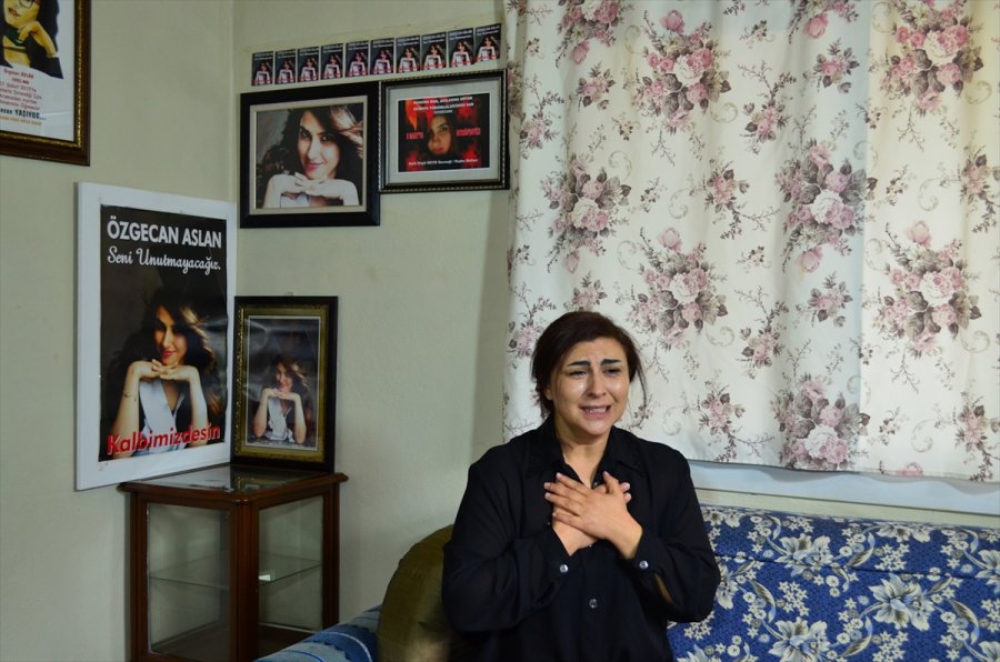 Mersin'de 6 Yıl Önce Katledilen Özgecan Aslan'ın Yaşadıkları Şarkı Sözlerine Yansıdı