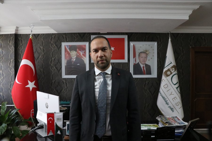 Ak Partili Belediyeler, Çiftçiden Aldıkları Patatesi İhtiyaç Sahiplerine Dağıtacak