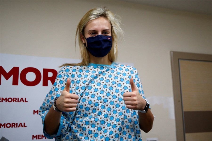 Bellona Kayseri Basketbol'un Yeni Transferi Kitija Laksa Sağlık Kontrolünden Geçirildi