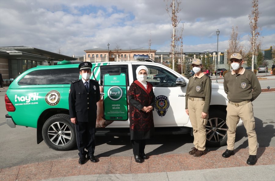 Külliye'deki Atıklar Geri Dönüştürülerek Sokak Hayvanlarına