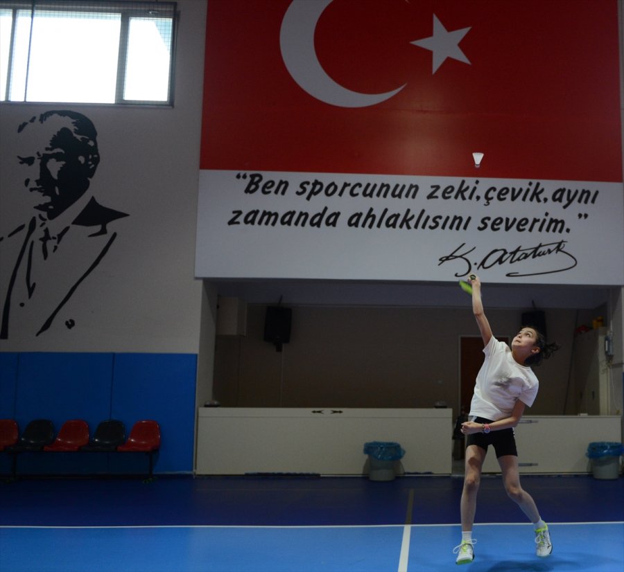 Antrenman İçin Her Gün 60 Kilometre Yolculuk Yapan Minik Sporcuya Bakanlıktan Destek