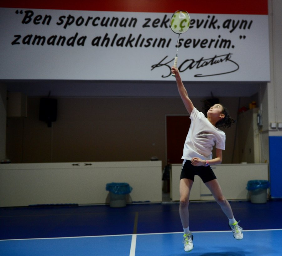 Antrenman İçin Her Gün 60 Kilometre Yolculuk Yapan Minik Sporcuya Bakanlıktan Destek