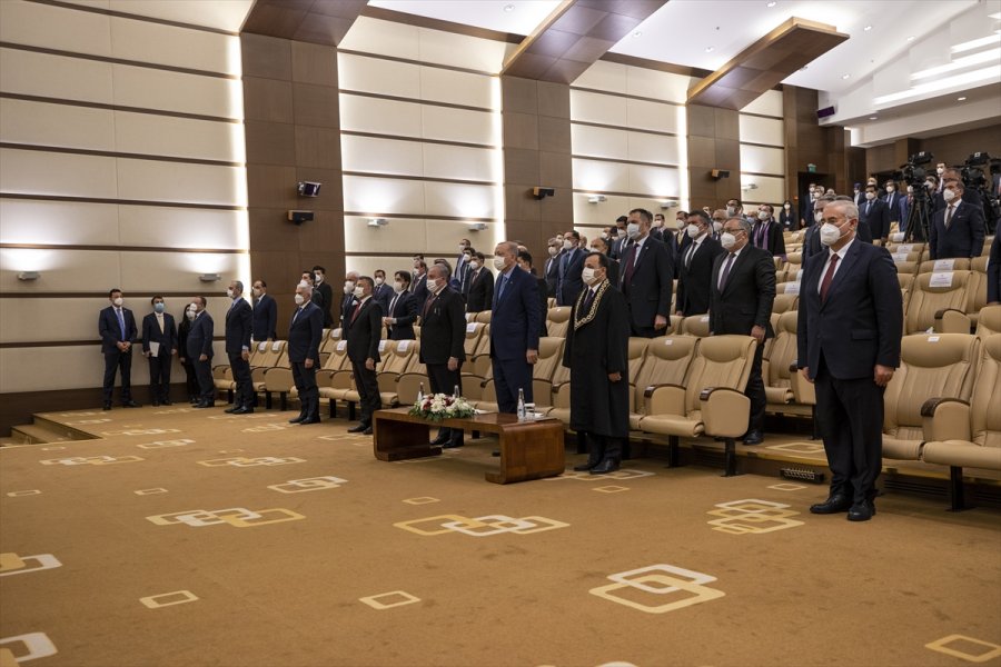 Anayasa Mahkemesi Başkanı Arslan, Aym'deki Yemin Töreninde Konuştu: