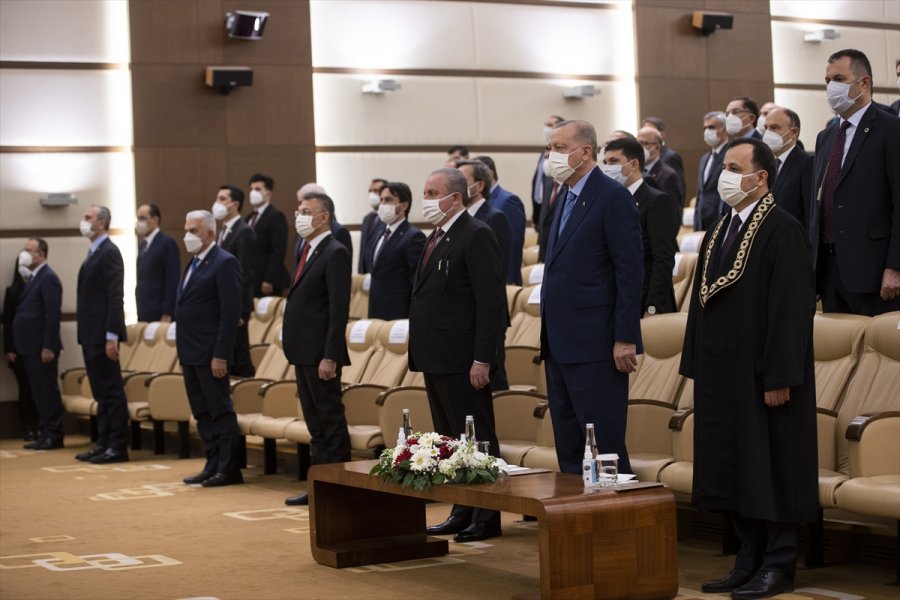 Anayasa Mahkemesi Başkanı Arslan, Aym'deki Yemin Töreninde Konuştu: