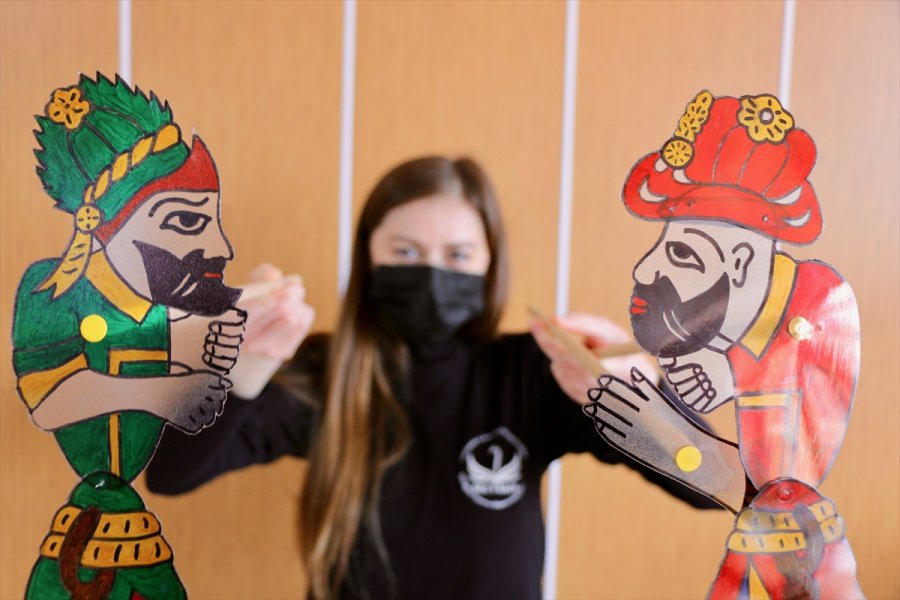 Eskişehirli Gönüllü Öğretmenler Gölge Oyunlarını Dijital Ortama Taşıdı