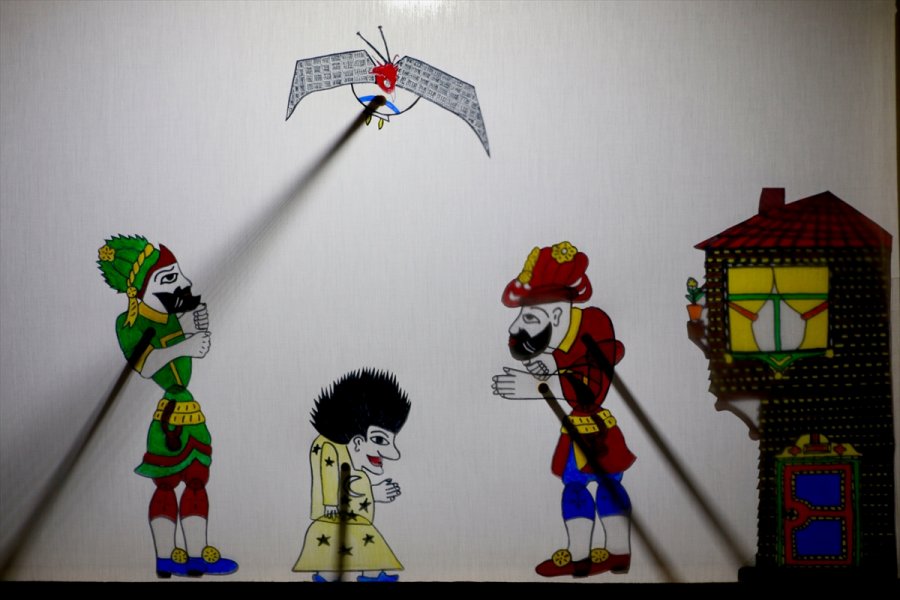 Eskişehirli Gönüllü Öğretmenler Gölge Oyunlarını Dijital Ortama Taşıdı