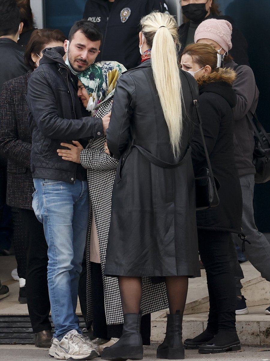 Antalya'da Dağlık Alanda Ölü Bulunan 11 Yaşındaki Çocuğun Cenazesi Ailesi Tarafından Alındı