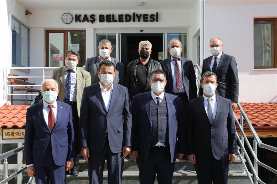 Aesob Başkanı Adlıhan Dere, Kaş Belediye Başkanı Ulutaş'ı Ziyaret Etti