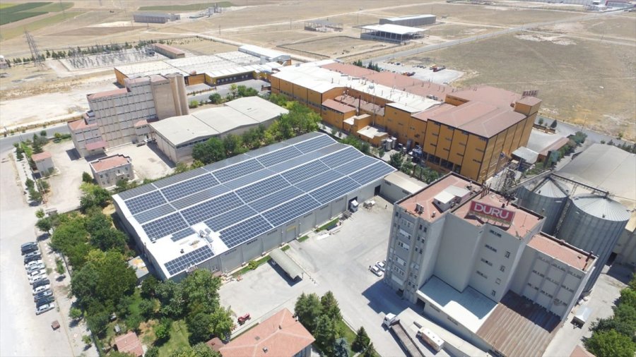 Karaman'da Sanayi Tesisi Çatılara Kurduğu Panellerle Enerji İhtiyacının Yüzde 30'unu Karşılıyor