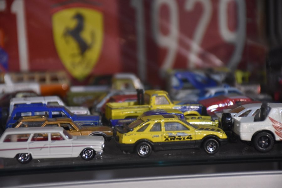 Kaybettiği Oyuncağını 30 Yıl Sonra Bulunca Koleksiyoncu Oldu