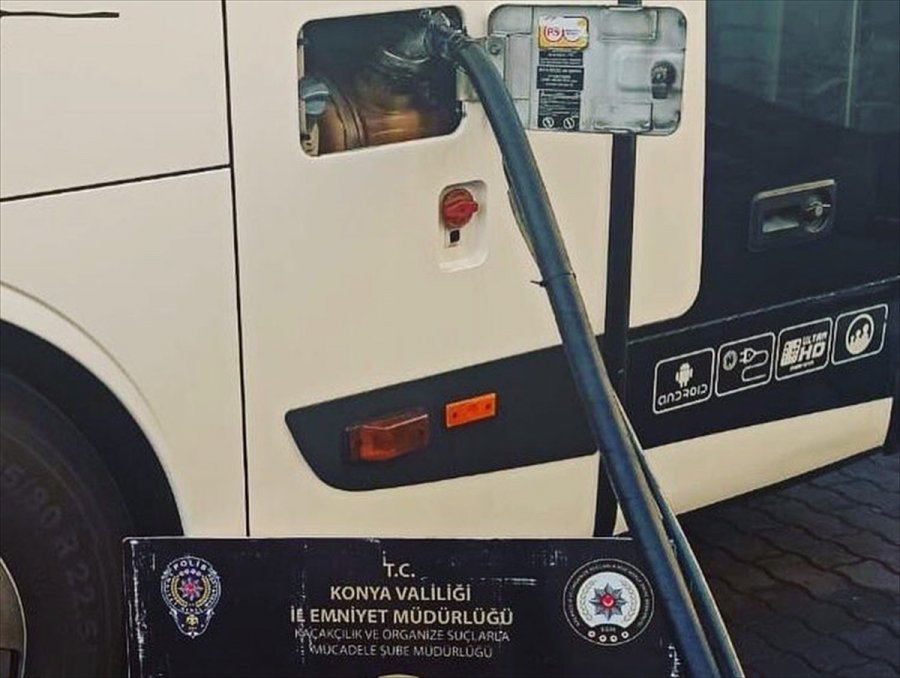 Konya'da 3 Bin 400 Litre Kaçak Akaryakıt Ele Geçirildi