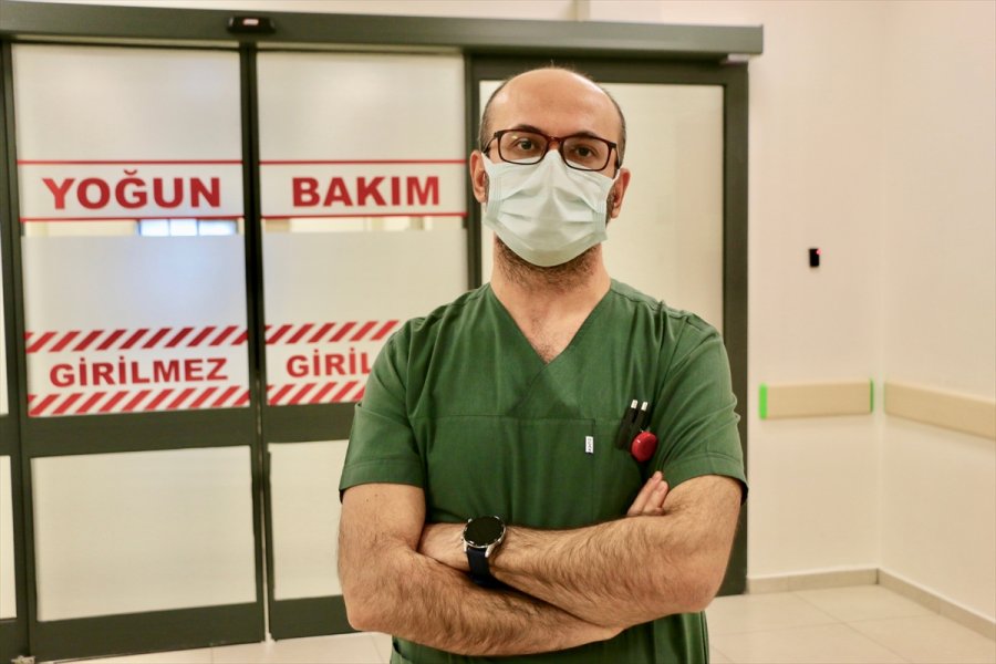 Kovid-19 Aşısı Salgınla Mücadele Eden Sağlıkçılara Güç Verdi