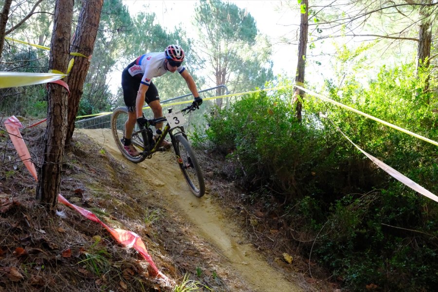 Alanya'da 2021 Uluslararası Dağ Bisikleti Yarışları Başladı