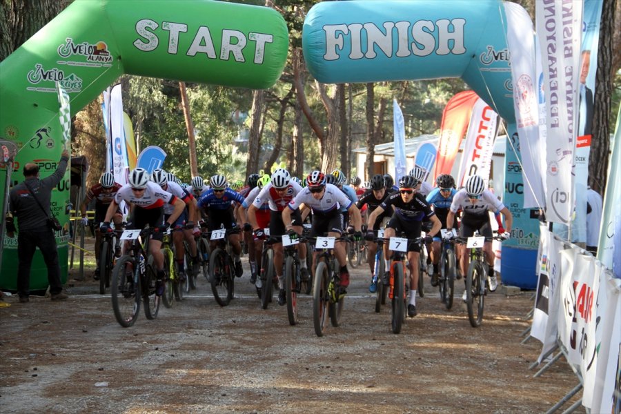 Alanya'da 2021 Uluslararası Dağ Bisikleti Yarışları Başladı
