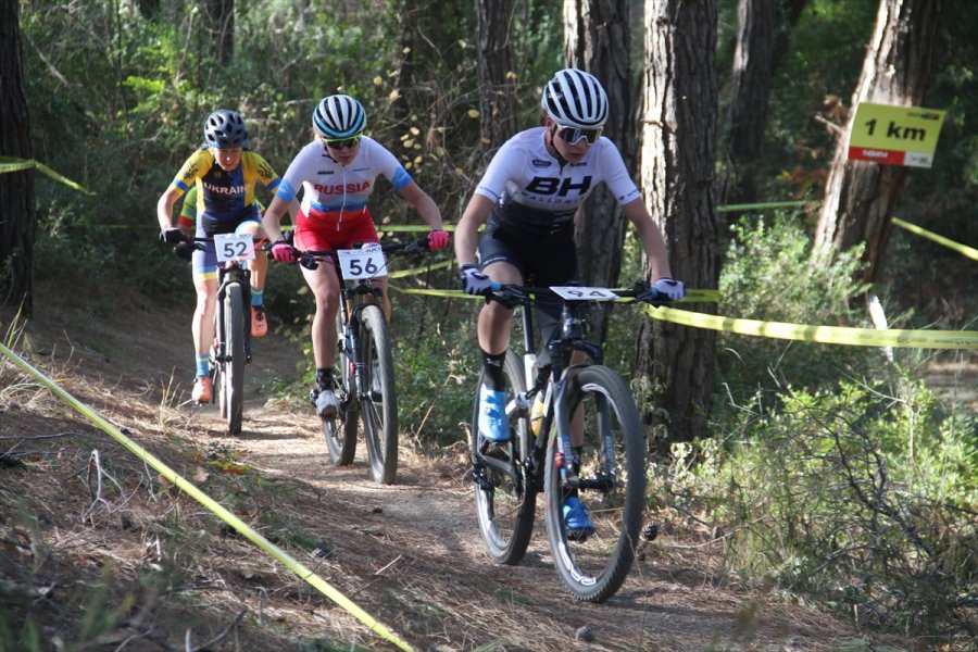 Alanya'da 2021 Uluslararası Dağ Bisikleti Yarışları Başladı