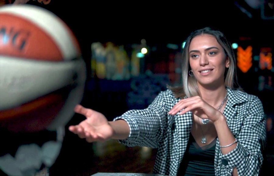 Çbk Mersin Yenişehir Belediyespor'dan Sevgililer Günü Klibi