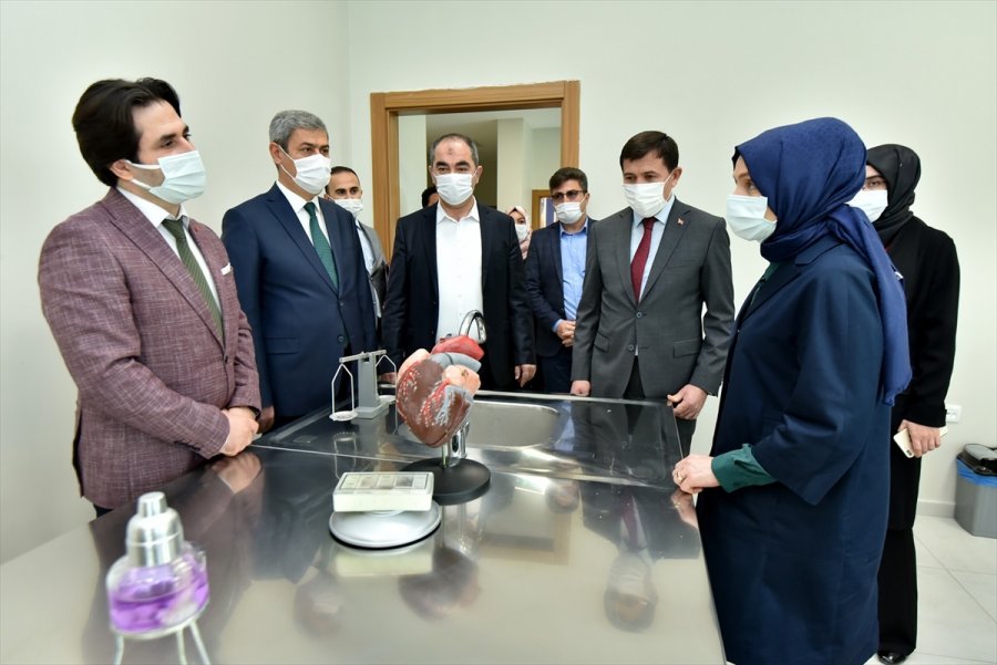 Ak Parti Genel Başkan Yardımcısı Usta Karatay Bilsem'i Ziyaret Etti