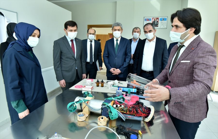 Ak Parti Genel Başkan Yardımcısı Usta Karatay Bilsem'i Ziyaret Etti