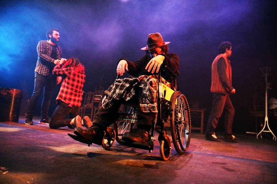 Antalya Şehir Tiyatroları 