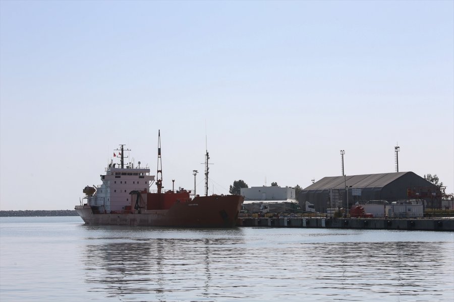 Antalya'da 20 Yılda 442 Lüks Yat Akdeniz Sularına İndirildi