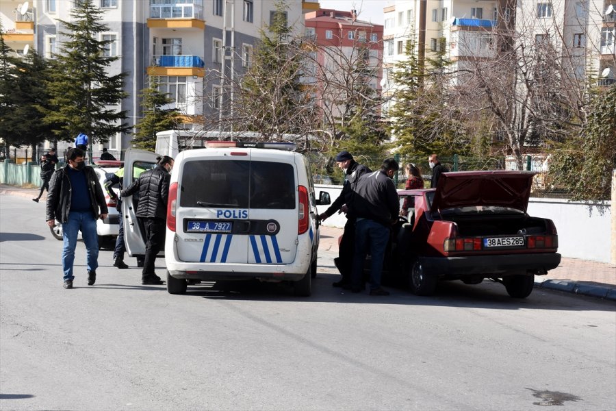 Kayseri'de Polisin 