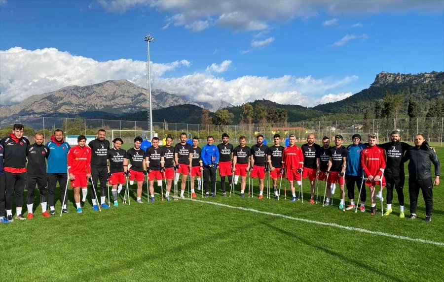 Ampute Milli Futbol Takımı, Avrupa Şampiyonası Hazırlıklarına Antalya'da Devam Ediyor