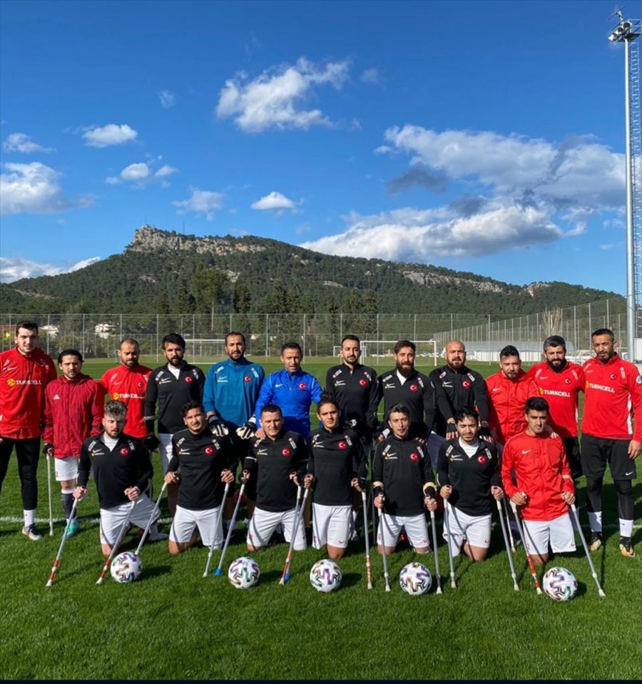 Ampute Milli Futbol Takımı, Avrupa Şampiyonası Hazırlıklarına Antalya'da Devam Ediyor