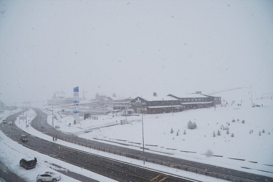 Erciyes'te Kar Kalınlığı 1 Metreye Ulaştı