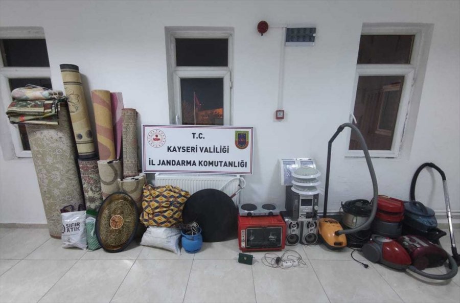 Kayseri'de 8 Hırsızlık Olayının 2 Şüphelisi Yakalandı