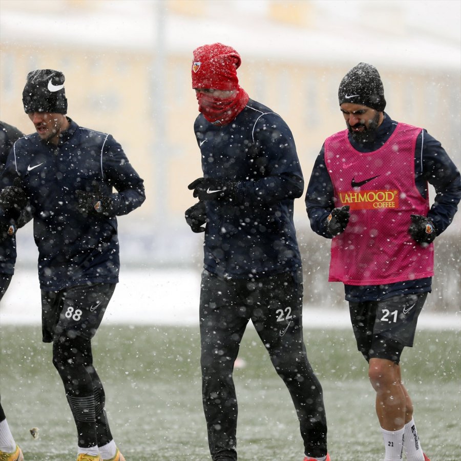 Kayserispor, Sivasspor Maçının Hazırlıklarını Sürdürdü