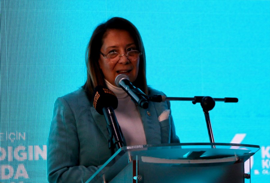 Eskişehir'de Ak Parti İl Kadın Kolları 6. Olağan Kongresi Yapıldı