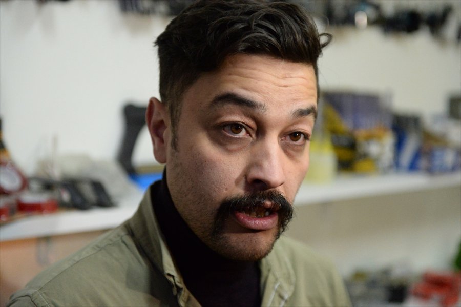 Eskişehir'de Karı Koca Ve 4 Yaşındaki Çocuklarının Evlerinde Ölü Bulunmasıyla İlgili 3 Kişi Gözaltına Alındı